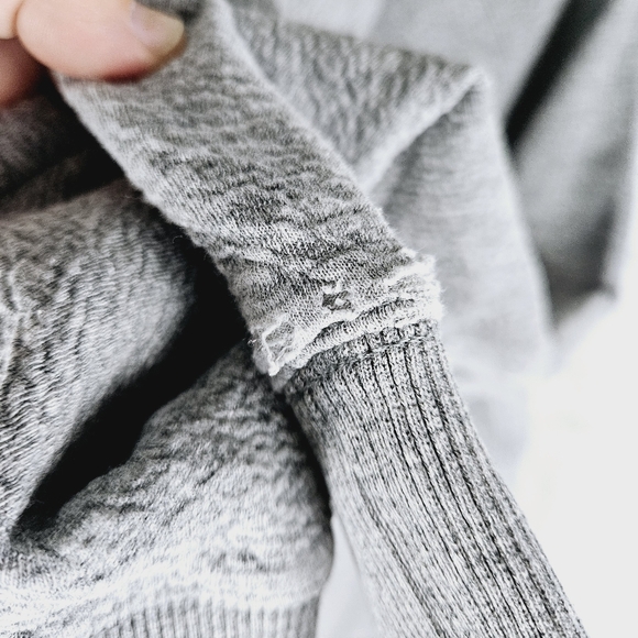 O.N.S | stretch long sleeve hoodie - Picture 4 of 6